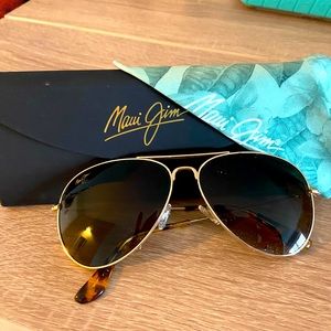 Maui Jim Mavericks Polarized Aviator Sunglasses